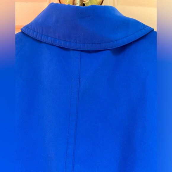 Avenue blue spring/fall jacket, button closure, side pockets, collar, size 18/20 - Picture 5 of 12